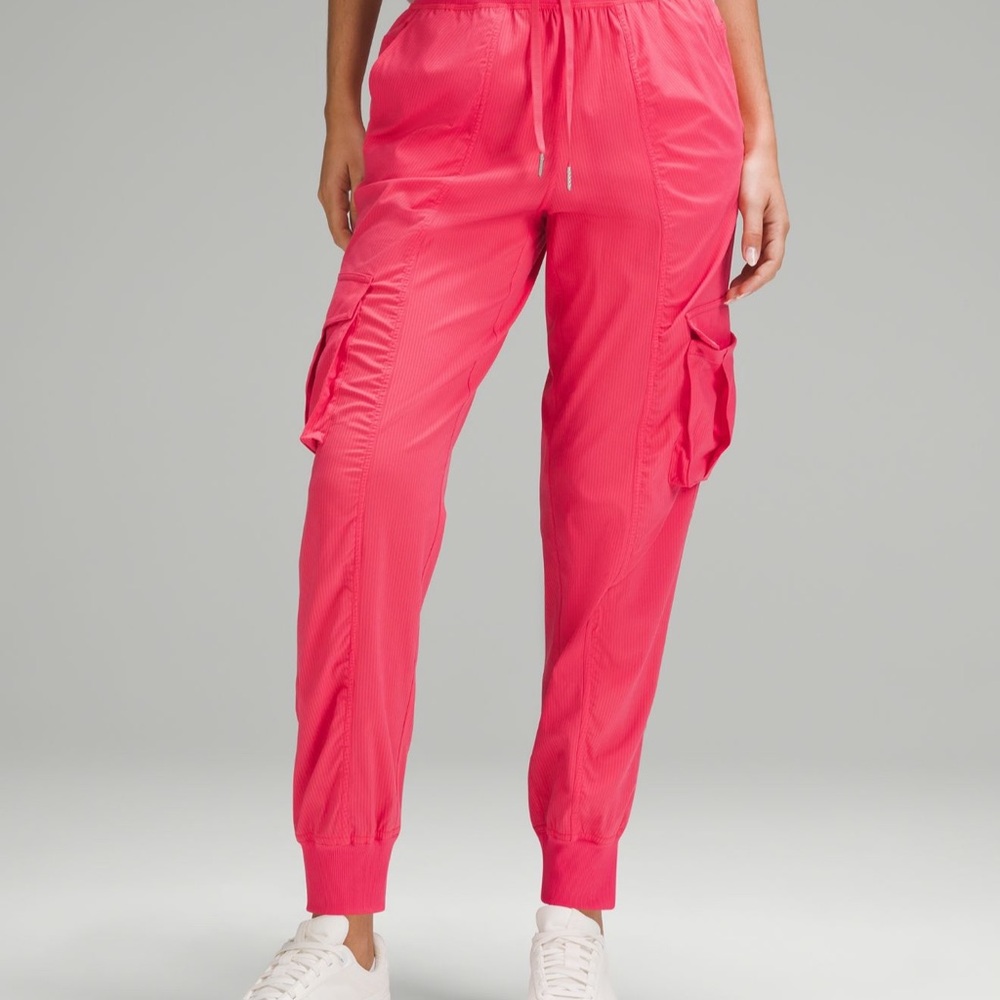Lululemon Dance Studio bottoms! Selling all three paid together (never worn!) - Picture 8 of 13